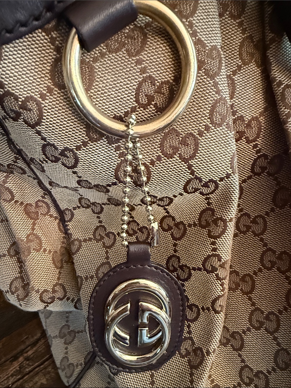 Gucci Beige & Brown GG Canvas Shoulder Bag with Leather Trim - Picture 2 of 7